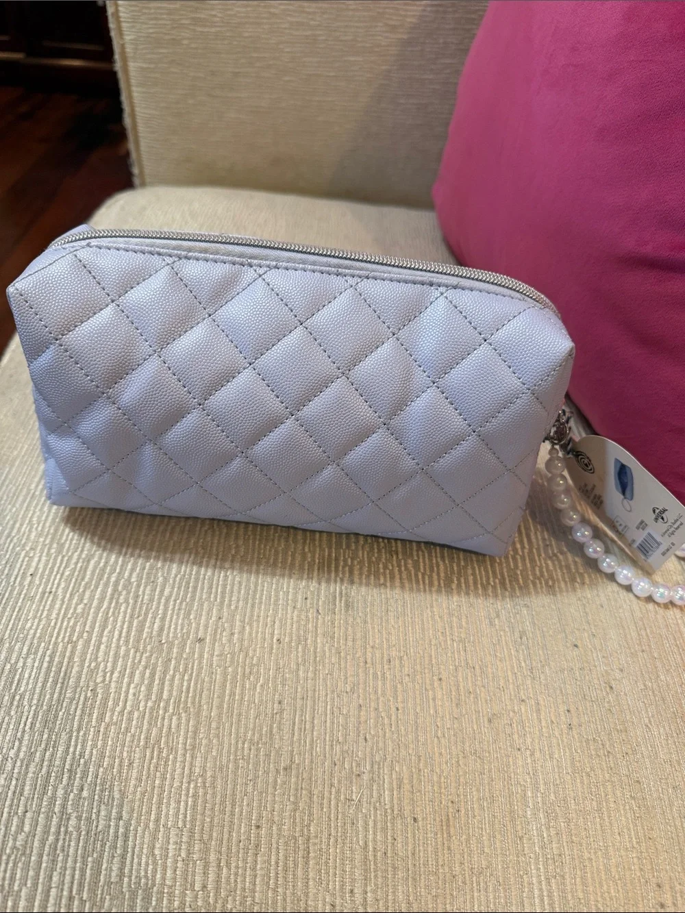 Pearl-Handle Quilted Cosmetic Pouch in Light Lavender